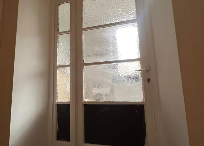 Chambre Prive Avec Salle De Bain Prive Guest house *